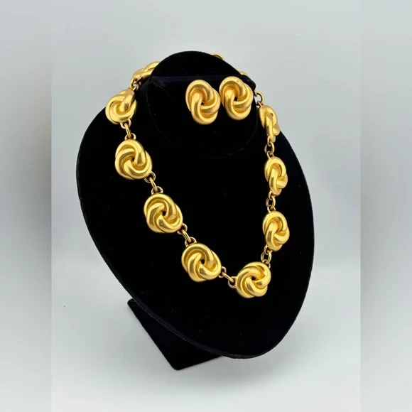 Vintage Anne Klein gold Matte Necklace & Earrings Set 1990’s